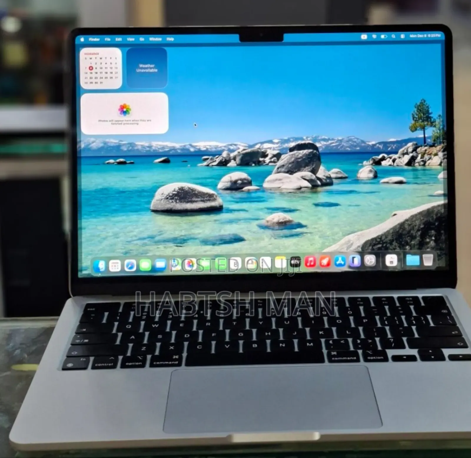 New Laptop Apple MacBook Air 2022 M2 8GB Apple M2 SSD 256GB