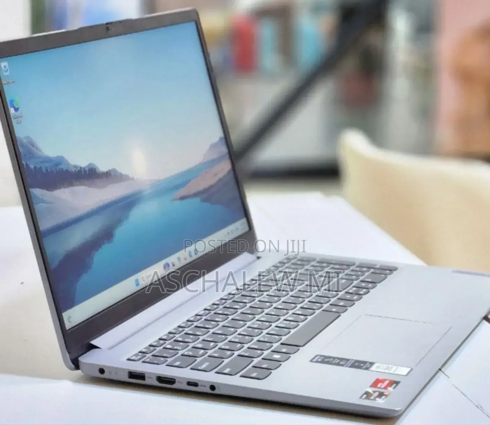 New Laptop Lenovo Ideapad 3 8GB AMD Ryzen 5 SSD 512GB