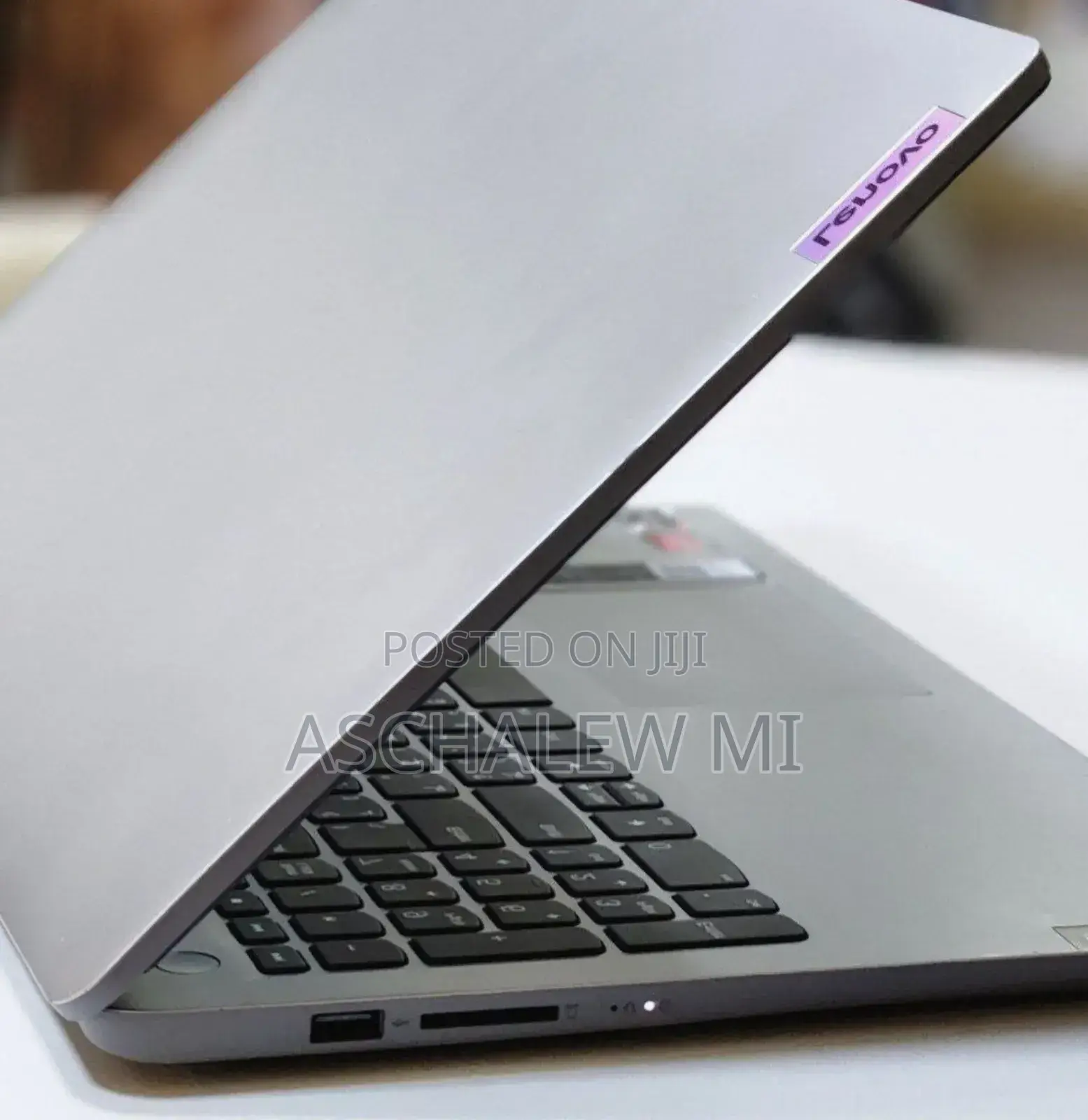 New Laptop Lenovo Ideapad 3 8GB AMD Ryzen 5 SSD 512GB