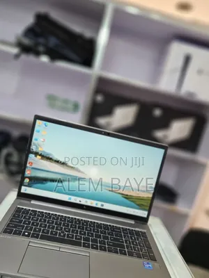 Photo - New Laptop HP ZBook Firefly G8 16GB Intel Core I7 SSD 1T