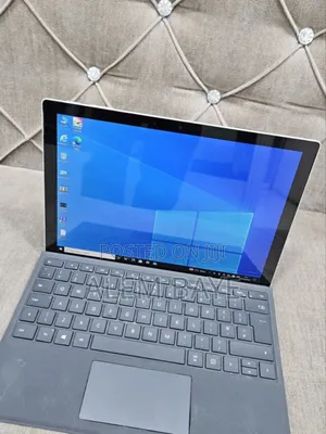 Photo - New Laptop Microsoft Surface 16GB Intel Core I7 SSD 256GB
