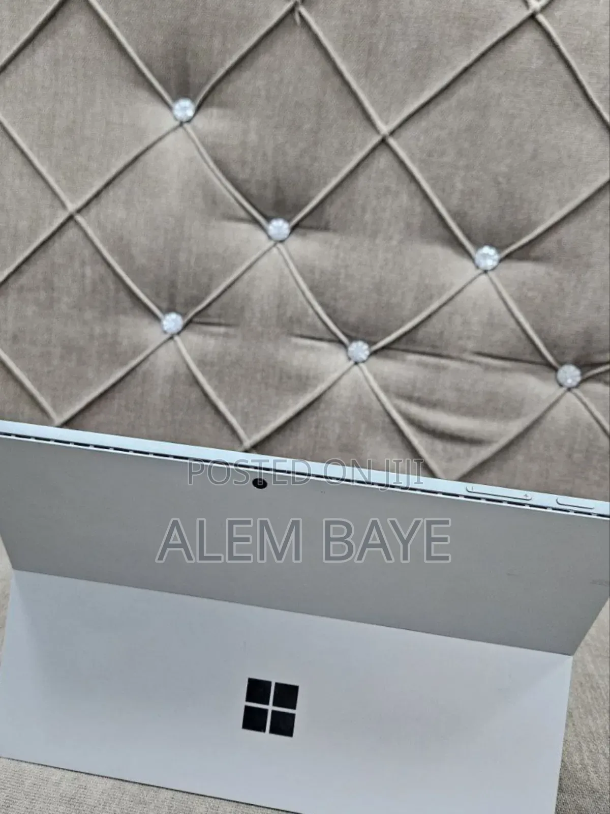 New Laptop Microsoft Surface 16GB Intel Core I7 SSD 256GB