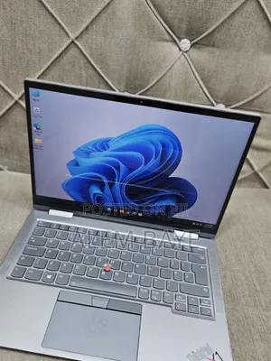 Photo - New Laptop Lenovo Thinkpad X1 Yoga 32GB Intel Core I7 SSD 512GB