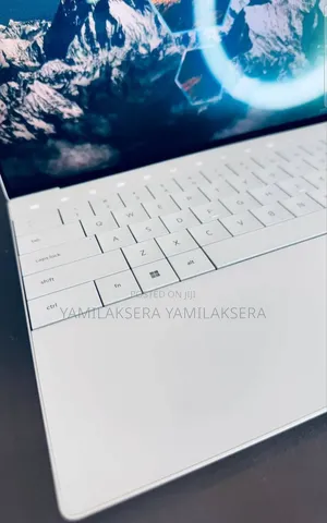 New Laptop Dell XPS 13 16GB Intel Core I7 SSD 512GB