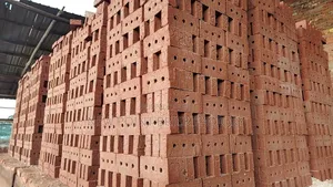 አንደኛ ደረጃ ሸክላ