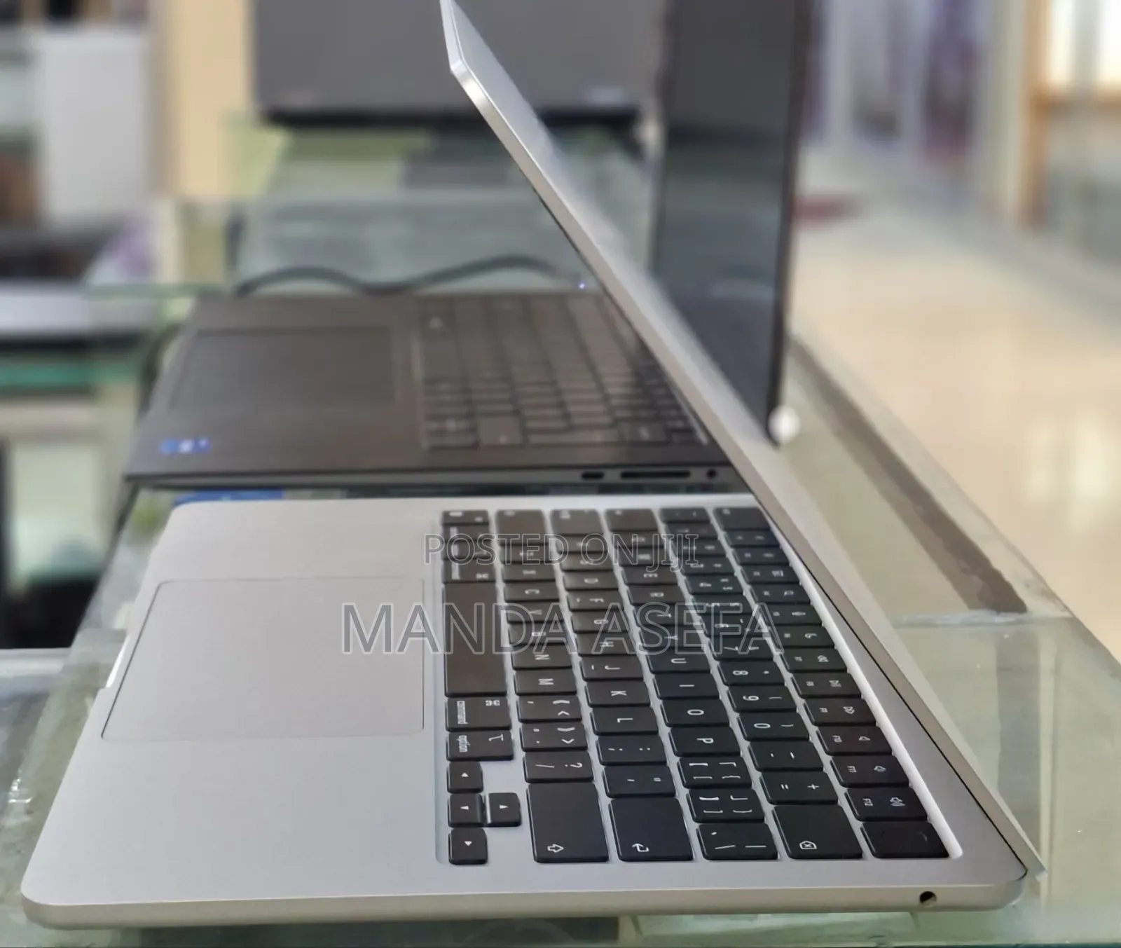 New Laptop Apple MacBook Air 8GB Apple M2 SSD 256GB