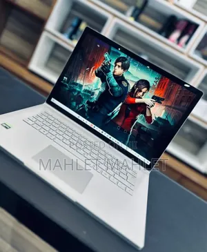 Photo - New Laptop Microsoft Surface 16GB Intel Core I7 SSD 256GB
