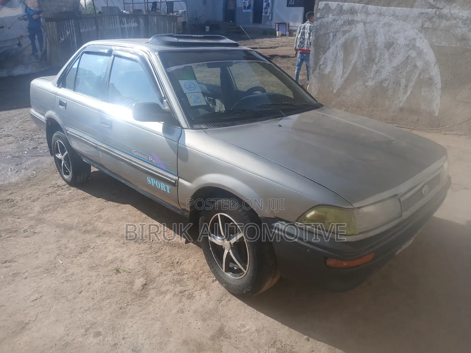 Toyota Corolla 1.3 Saloon 1992 Gray