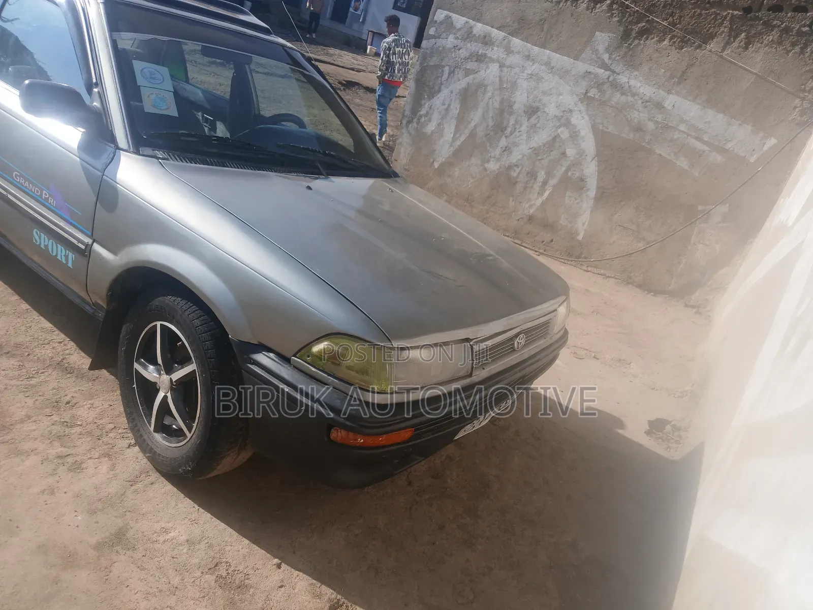 Toyota Corolla 1.3 Saloon 1992 Gray