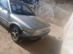 Toyota Corolla 1.3 Saloon 1992 Gray