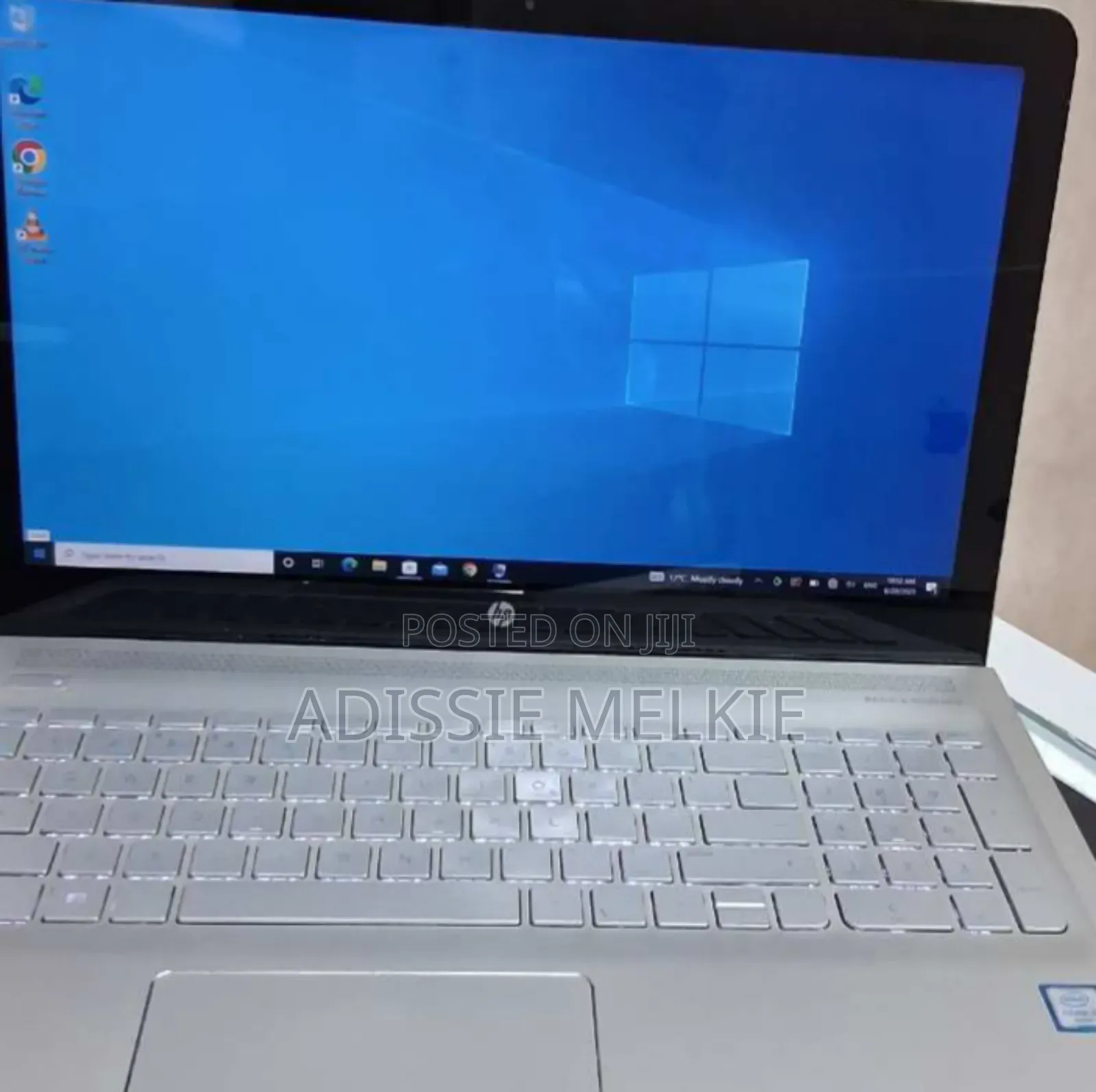 New Laptop HP Envy X360 8GB Intel Core I5 SSD 1T