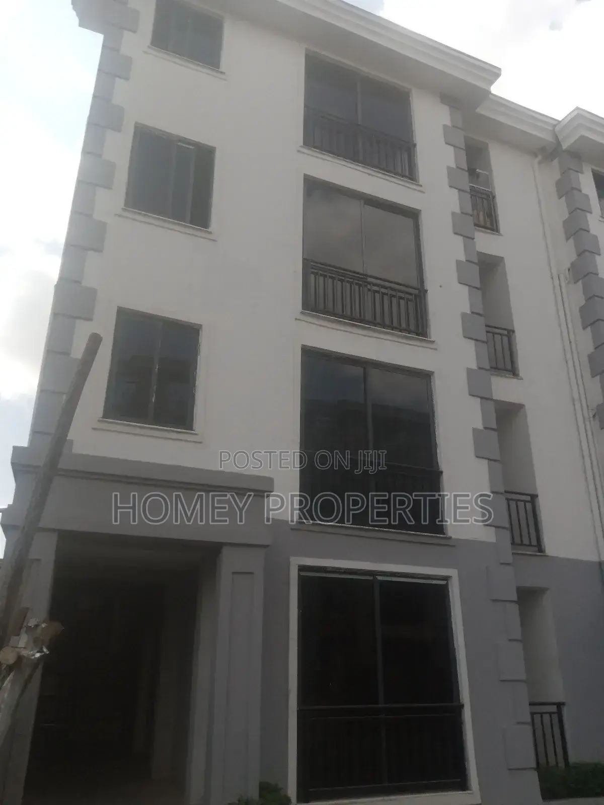 2bdrm Apartment in Metro Real Estate, Bole for sale