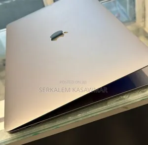 New Laptop Apple MacBook Pro 2016 16GB Intel Core I7 SSD 256GB