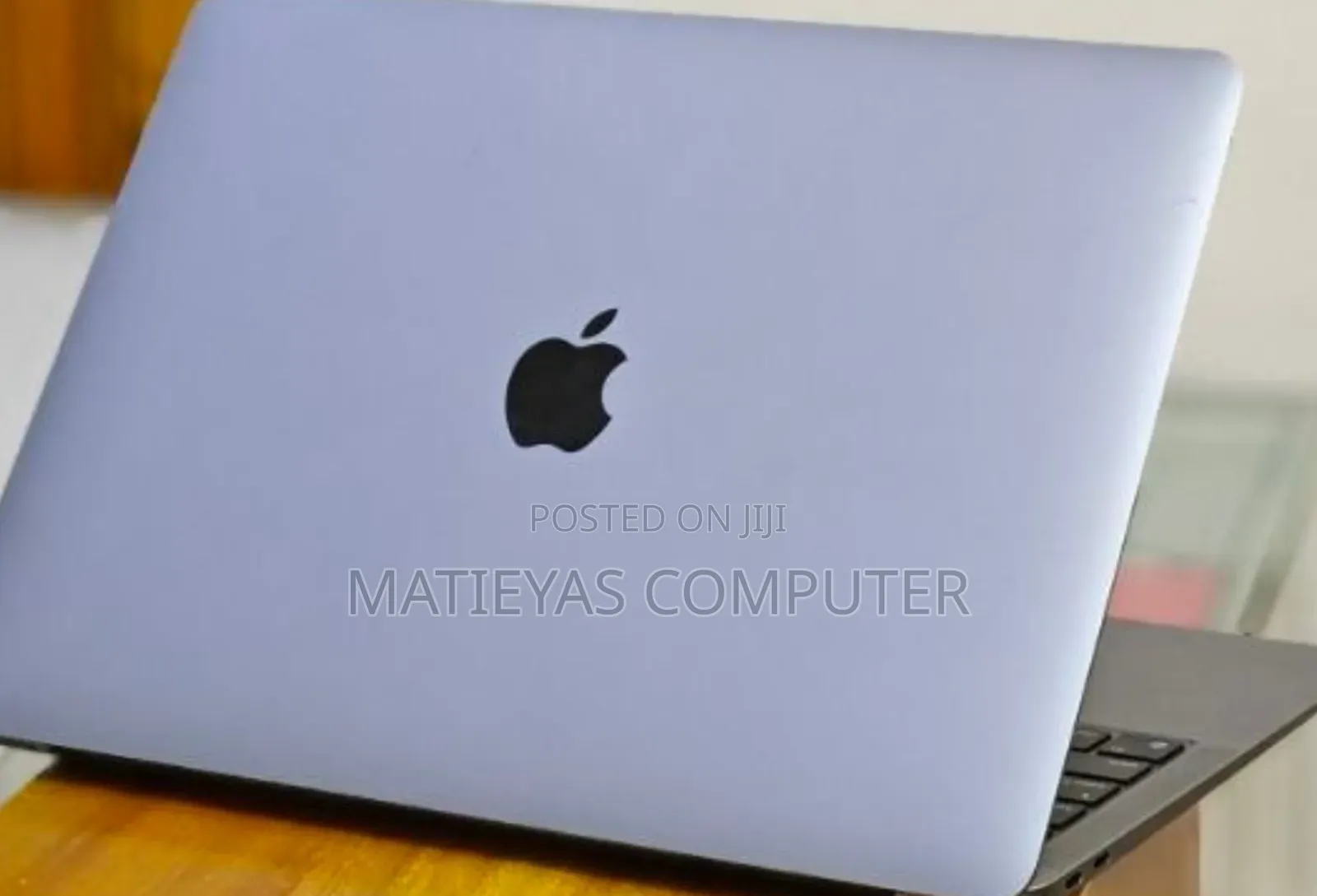 New Laptop Apple MacBook Air 2020 M1 8GB Apple M1 SSD 1T