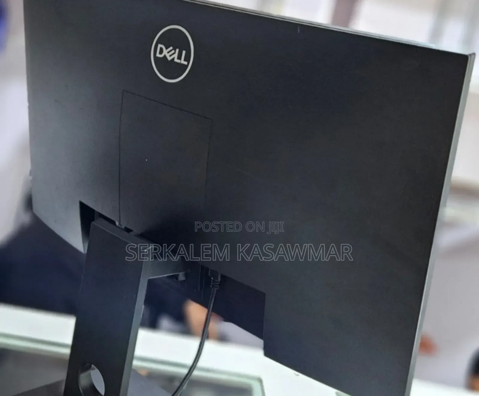 1new Dell 24" Inch FHD Resolution Fram