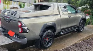 Toyota Hilux Revo Single Cab Deisel 2.4 RWD 2020 Green