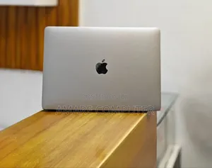 Photo - New Laptop Apple MacBook Air 2020 M1 8GB Apple M1 SSD 1T