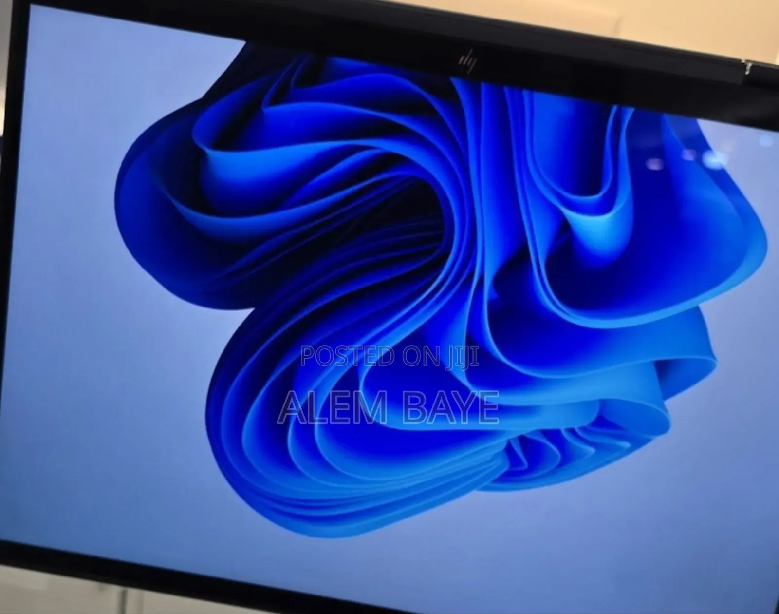 New Laptop HP Spectre 16GB Intel Core I7 SSD 1T