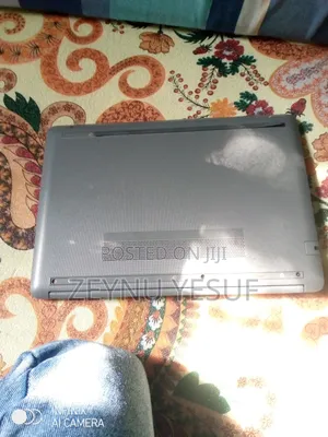 Laptop HP 14S 4GB Intel Celeron HDD+SSD 512GB