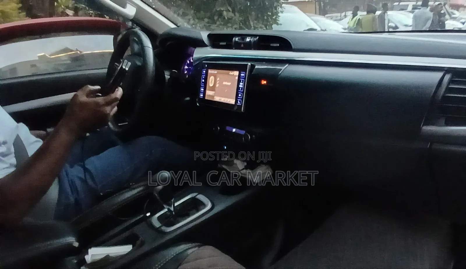 Toyota Hilux 2017 Gray