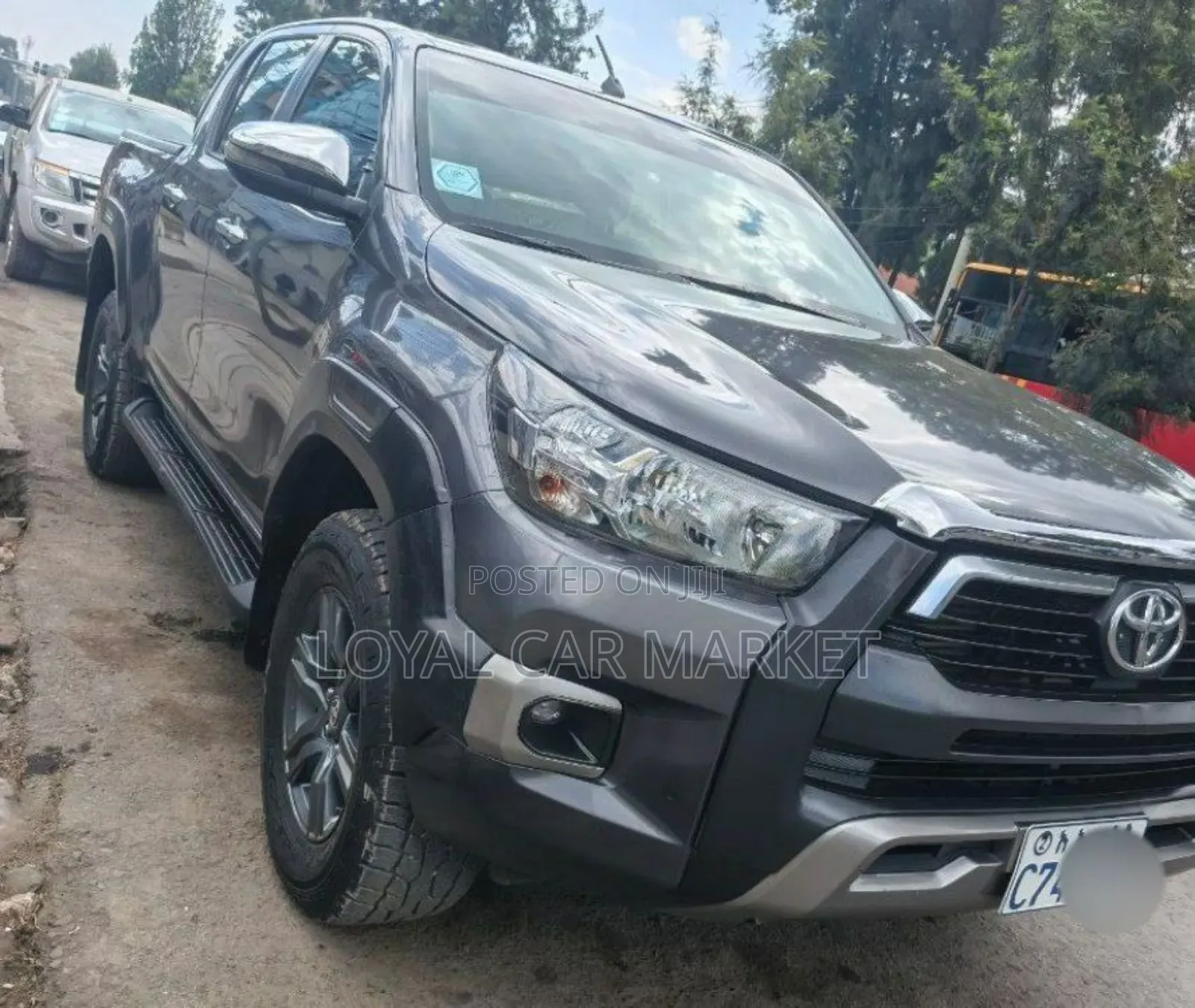 Toyota Hilux 2021 Gray