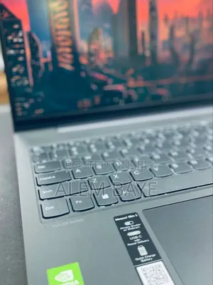 New Laptop Lenovo Ideapad 3 16GB Intel Core I7 SSD 512GB