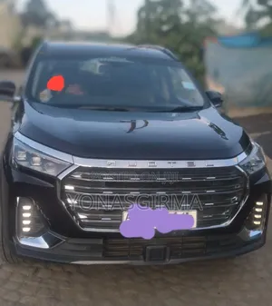 Photo - Jetour X70 Plus 2022 Black