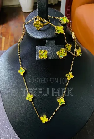 Photo - Womens Necklace