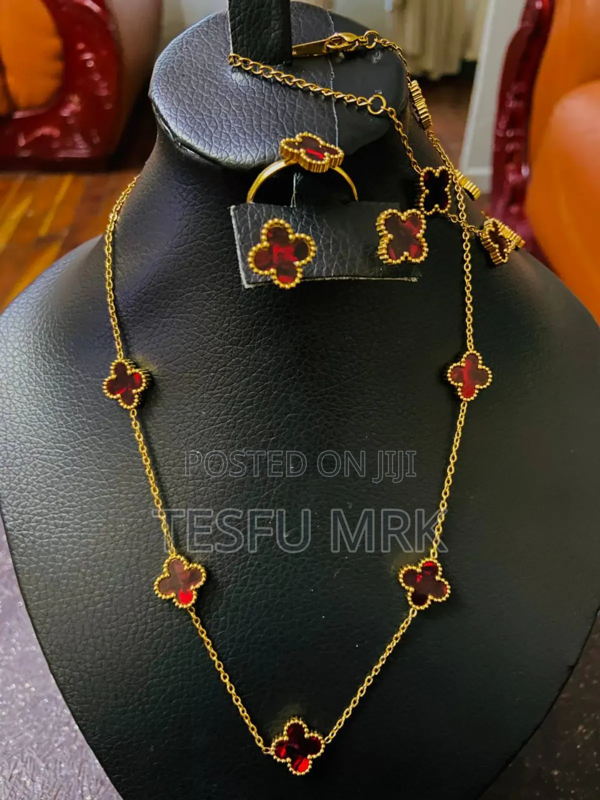 Womens Necklace