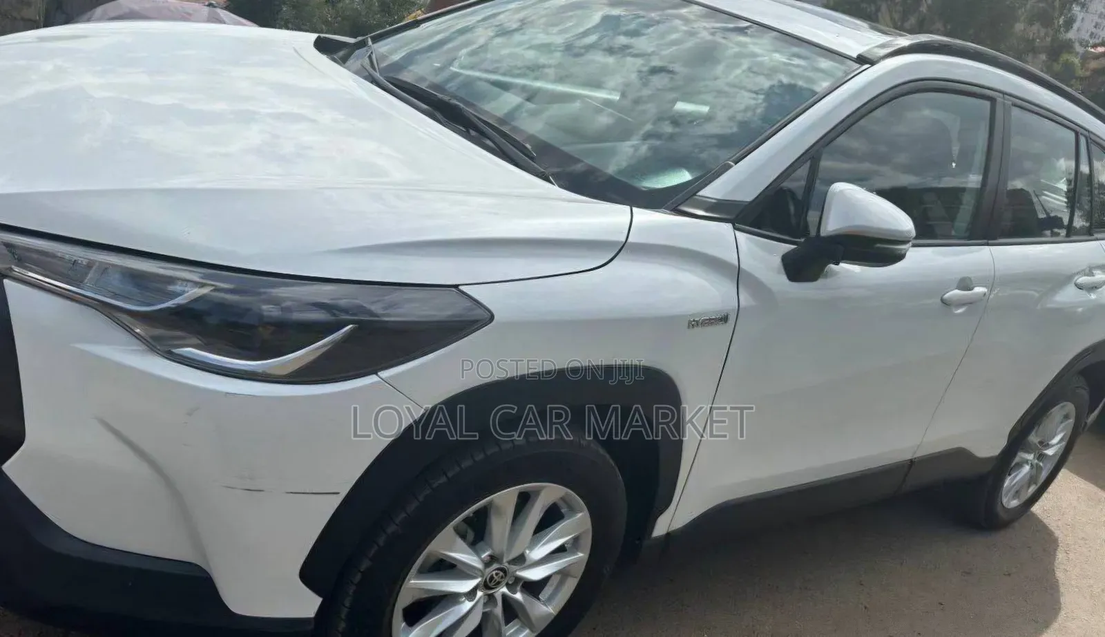 Toyota Corolla Cross Hybrid 2024 White