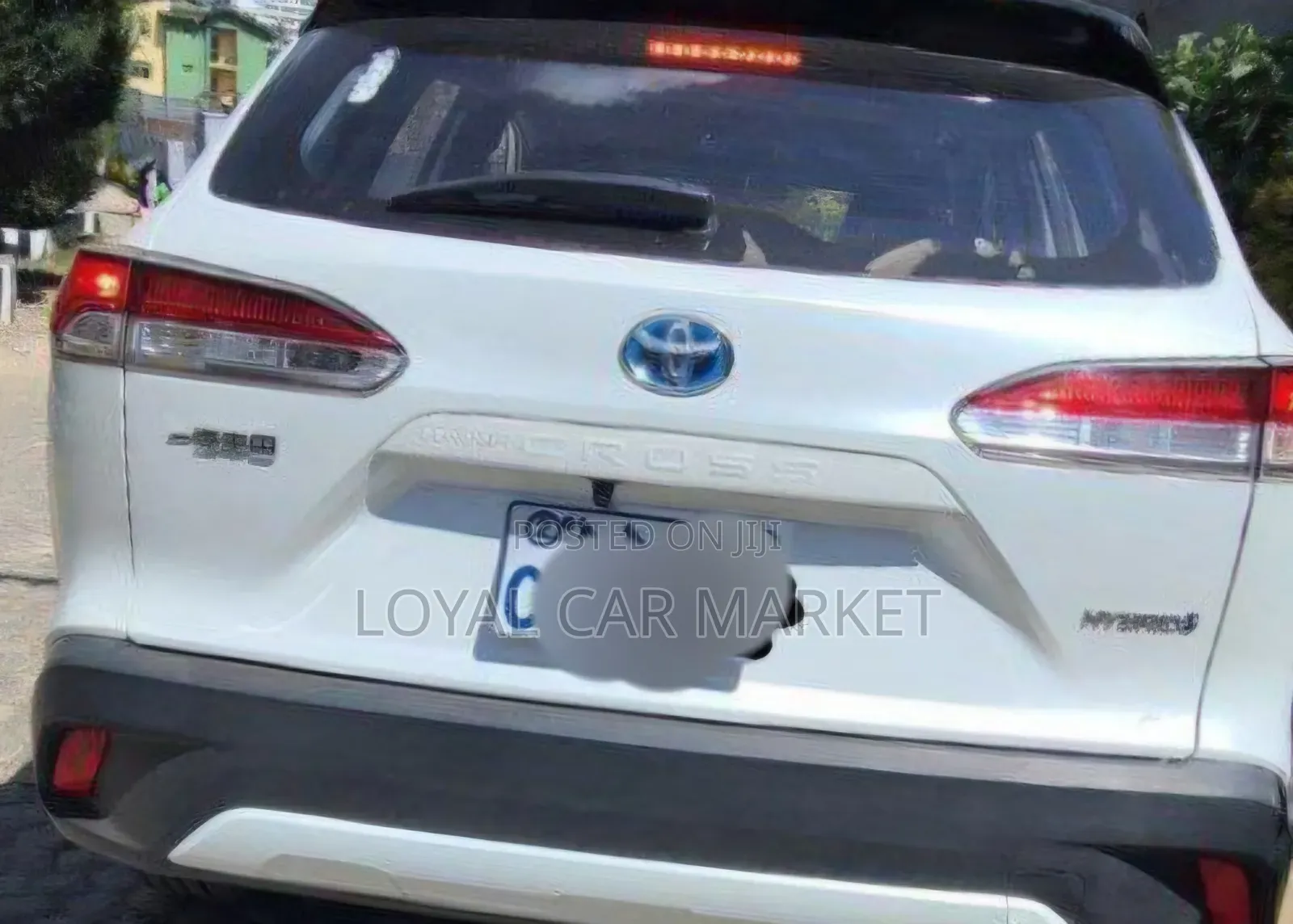 Toyota Corolla Cross Hybrid 2024 White