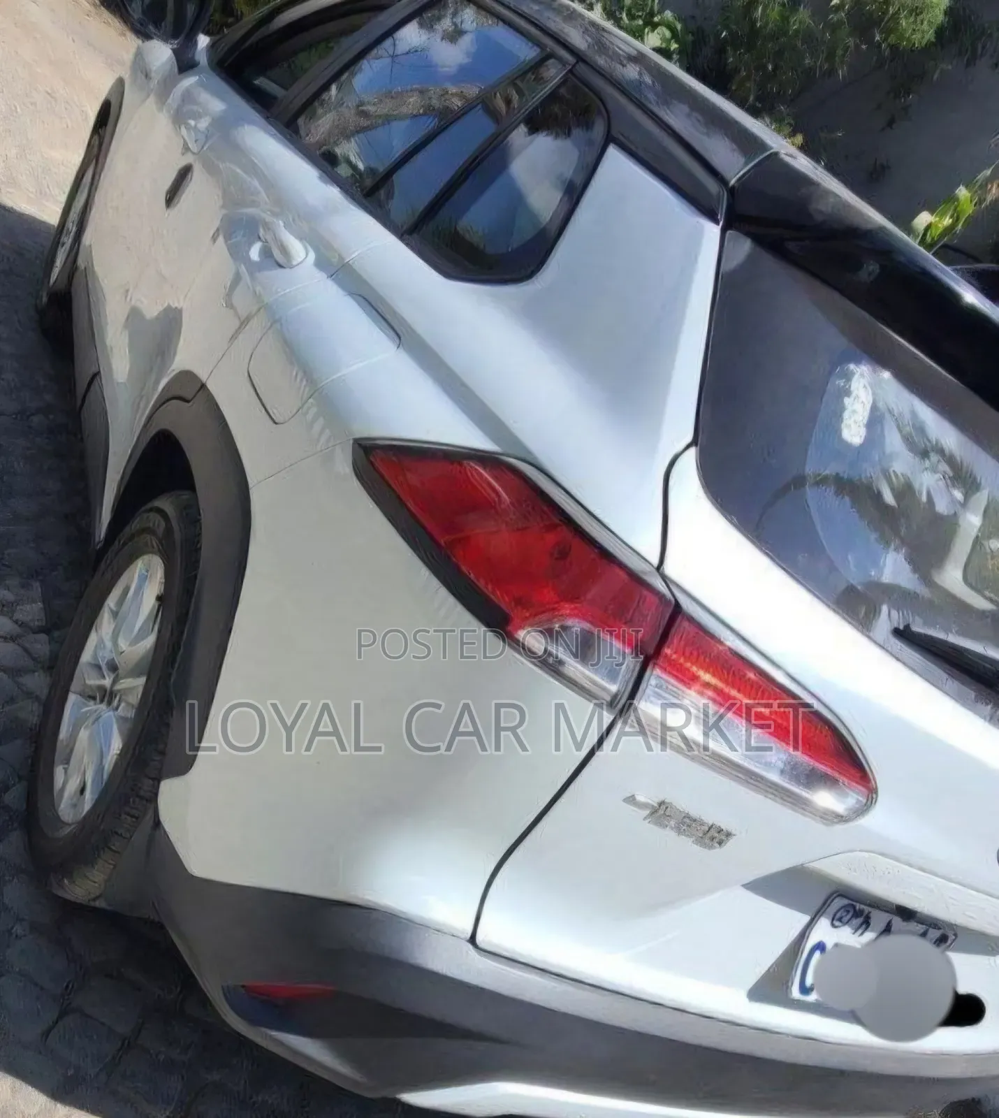 Toyota Corolla Cross Hybrid 2024 White