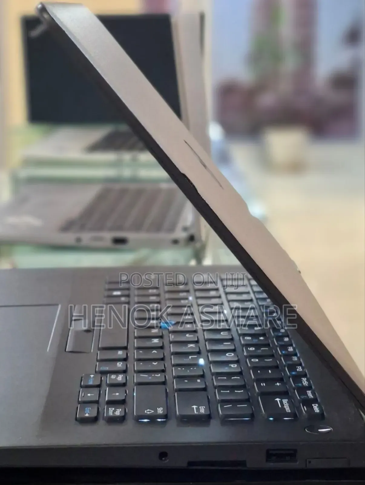 New Laptop Dell Latitude 12 5285 8GB Intel Core I5 SSD 256GB