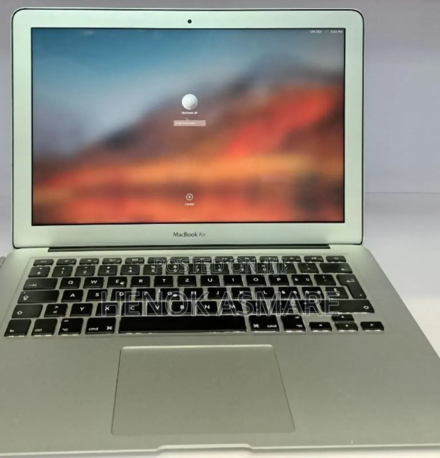 New Laptop Apple MacBook Air 4GB Intel Core I5 SSD 60GB