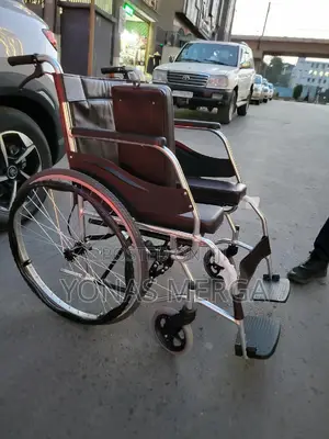 Toilet Wheelchair反論wheelchair With Chrome or Aluminum鄒刑capacity-150kg