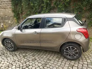 Suzuki Swift RS 2022 Gray