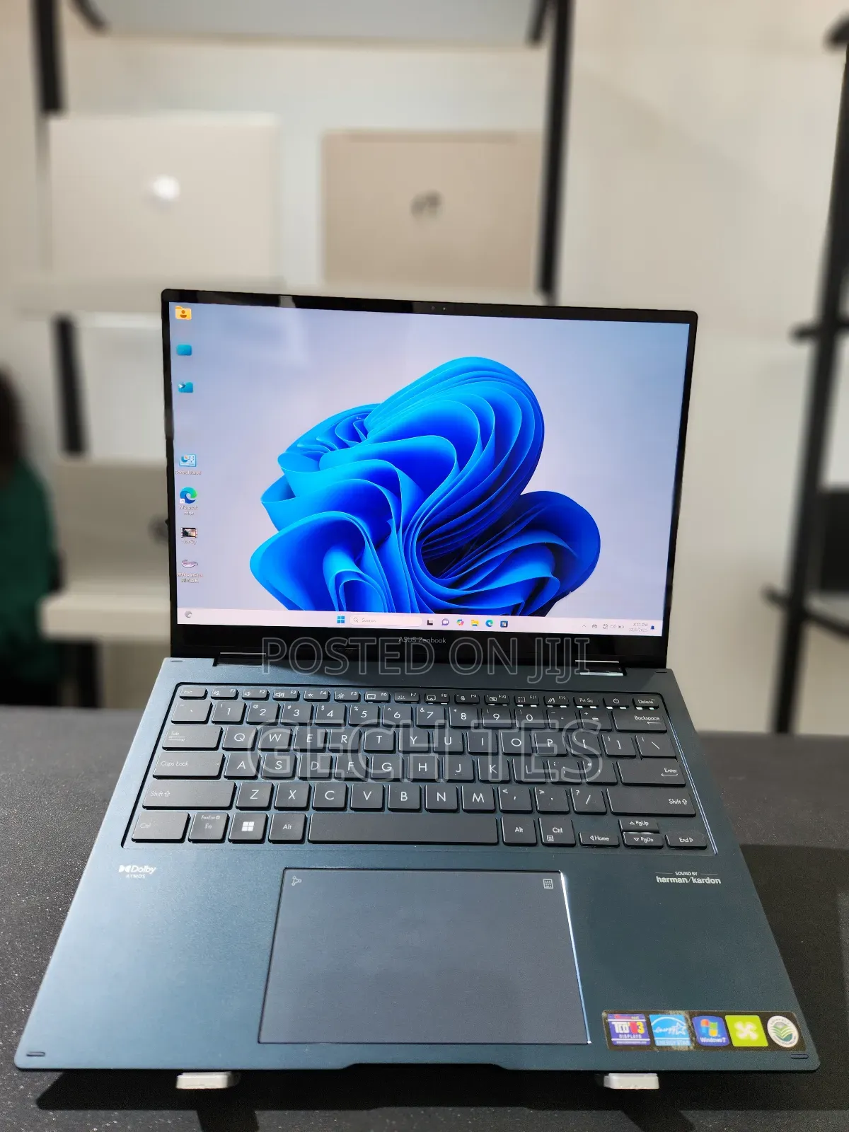 New Laptop Asus ZenBook Flip 14 UX461UA 16GB Intel Core I7 SSD 512GB