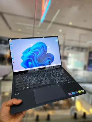 New Laptop Asus ZenBook Flip 14 UX461UA 16GB Intel Core I7 SSD 512GB