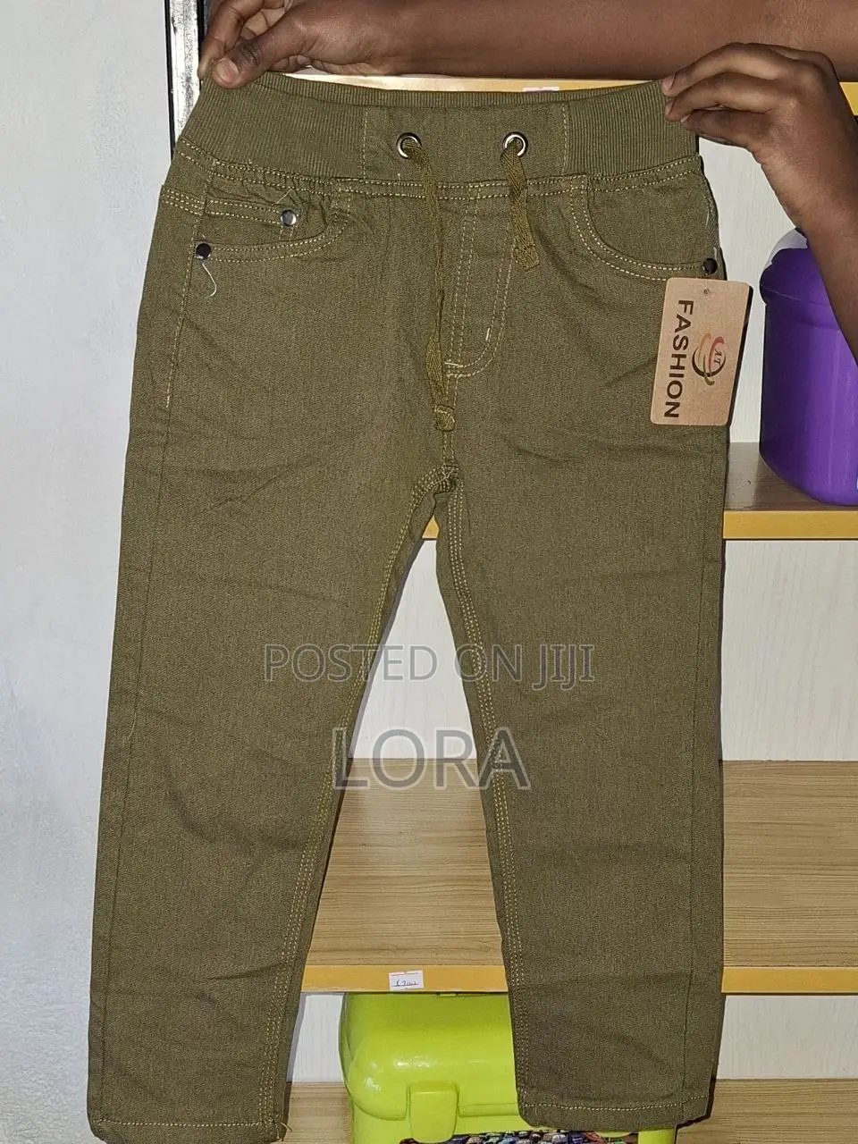 Boys ጨርቅ ጅንስ