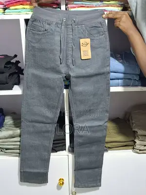 Photo - Boys ጨርቅ ጅንስ