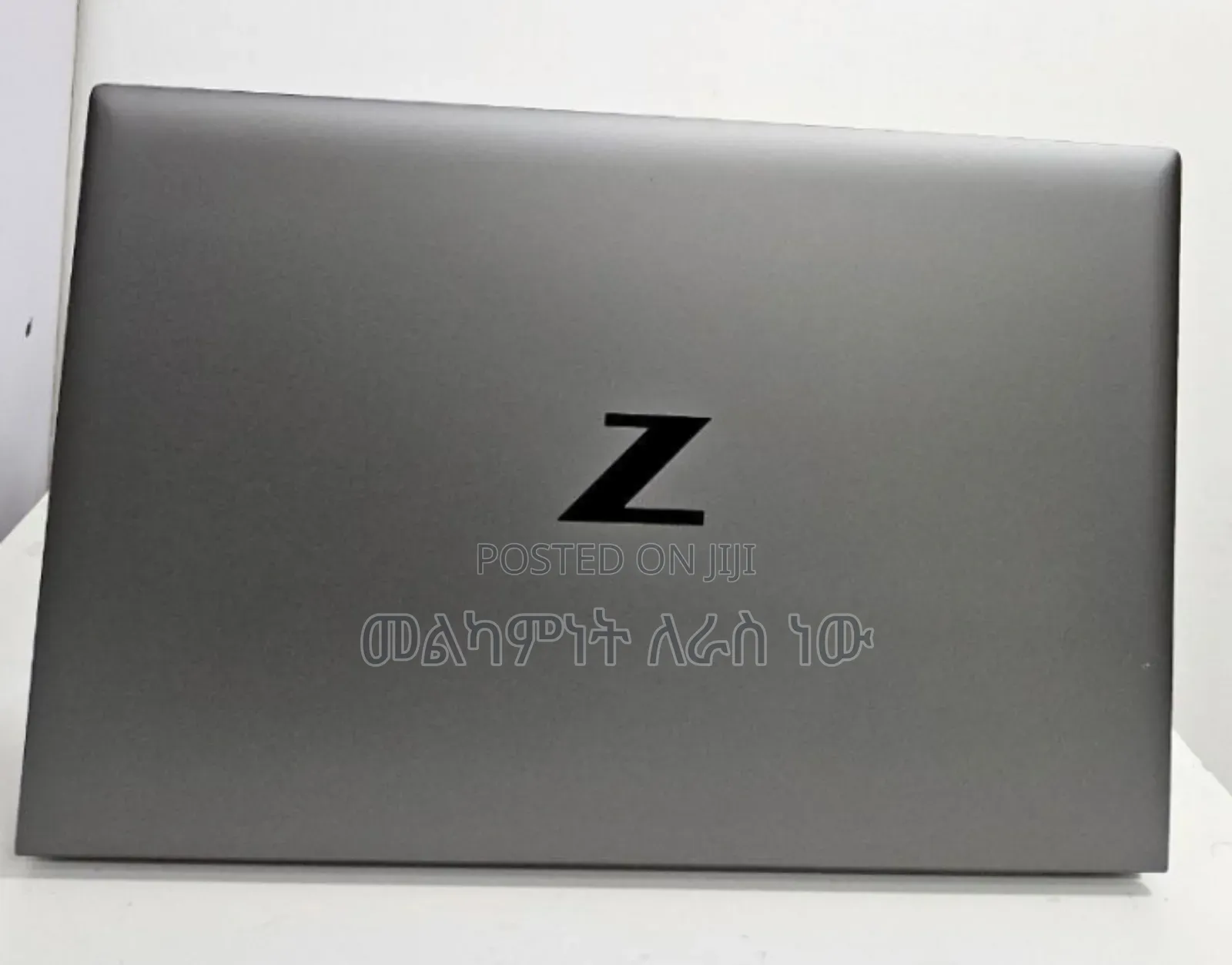 New Laptop HP ZBook Firefly G8 16GB Intel Core I7 SSD 1T