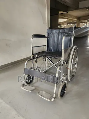 Foldable Used Wheelchair鳵你wheelchair痲你wheelchair短期wheelchair Medical