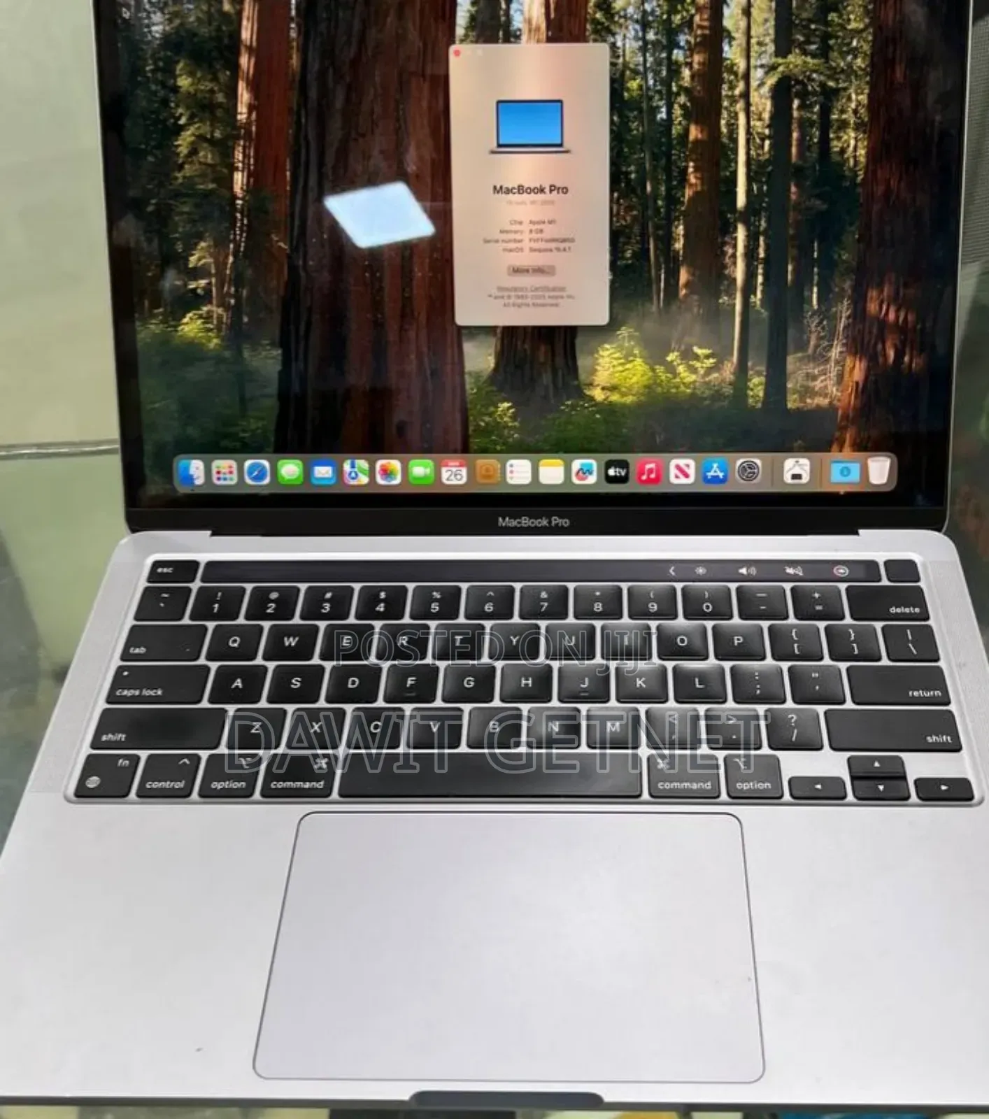 New Laptop Apple MacBook 2020 8GB Apple M1 SSD 256GB