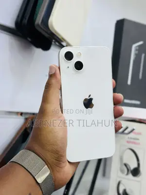 Apple iPhone 13 128 GB White