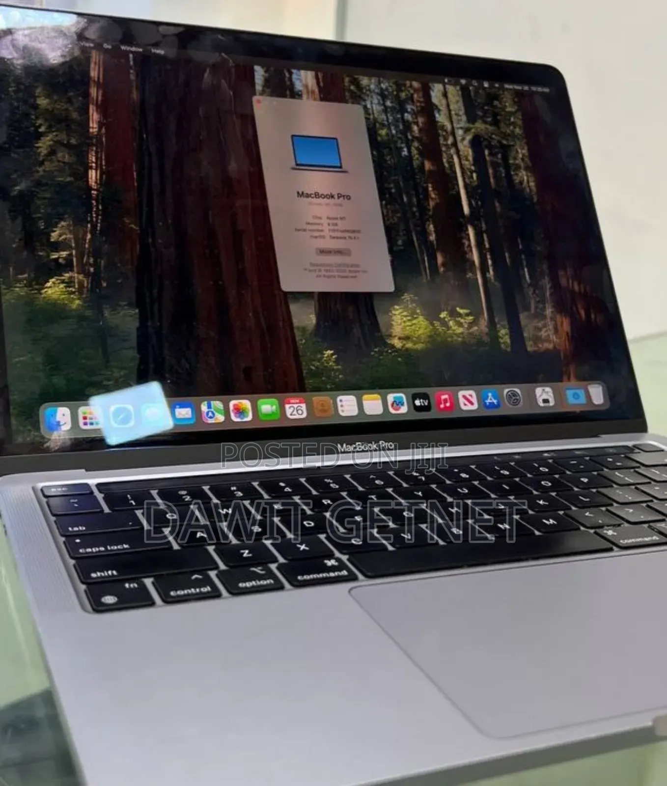 New Laptop Apple MacBook 2020 8GB Apple M1 SSD 256GB