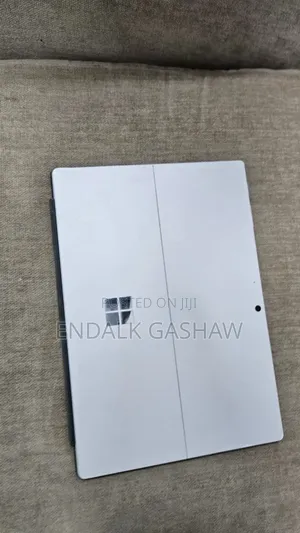 New Laptop Microsoft Surface Pro 6 8GB Intel Core I7 SSD 256GB