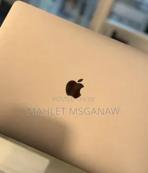 Photo - New Laptop Apple MacBook Pro 2016 16GB Intel Core I7 SSD 256GB