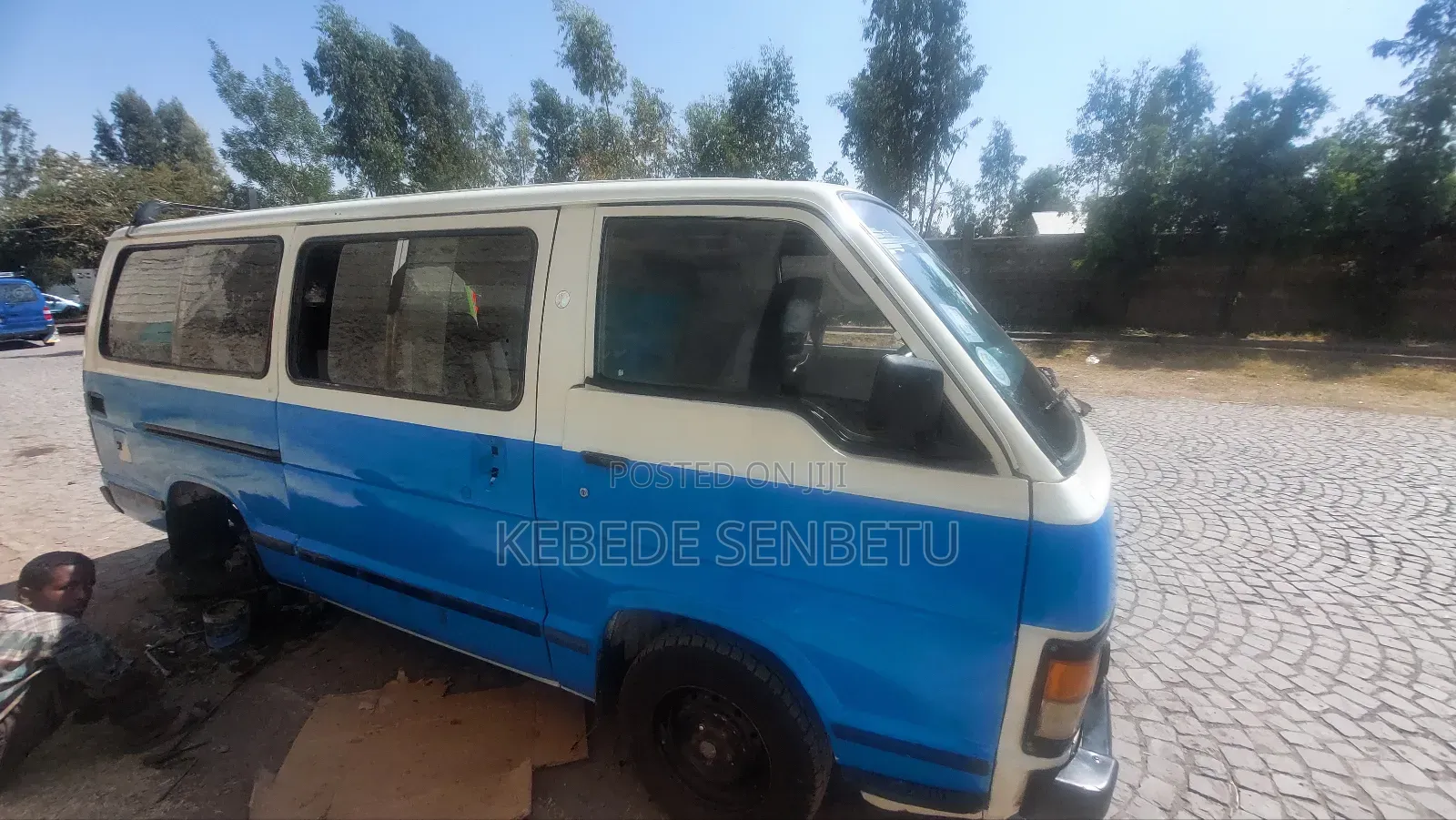 Toyota HiAce 1989 Blue