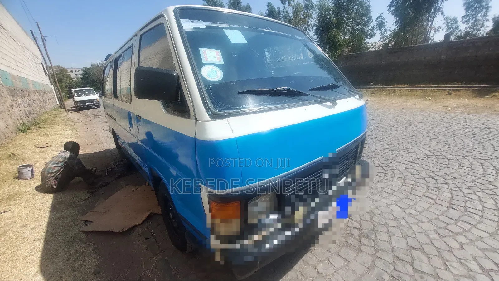 Toyota HiAce 1989 Blue