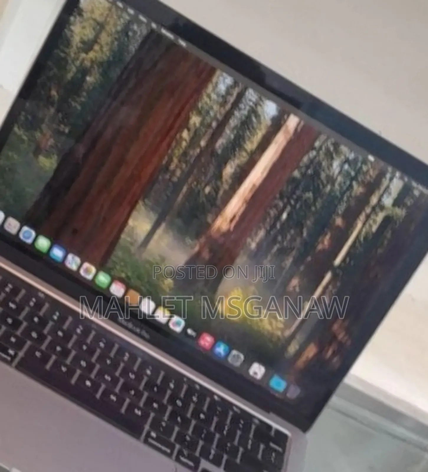 New Laptop Apple MacBook Pro 2020 8GB Intel Core I5 SSD 256GB